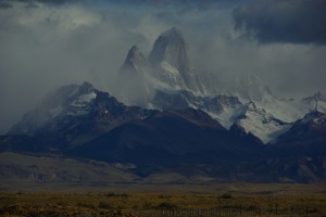 Der Fitzroy gruesst kurz aus den Wolken