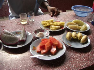 Mjam, jetzt gehts an die Verkostung der ganzen Fruechte, juhuu!