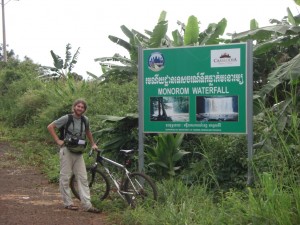 mit super Mountainbikes gehts auf zum Wasserfall -juhuu!