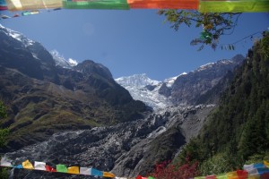 Ruhe, Einsamkeit, Gebetsfahnen und der Gletscher, Wahnsinnsstimmung 