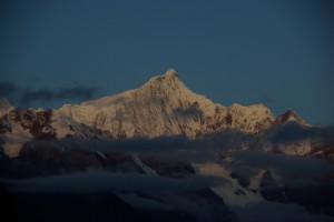 Der wunderschoene Tag beginnt mit dem Sonnenaufgang :-)