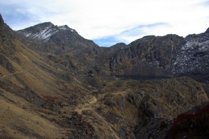 Das Ziel kommt in Sicht: die heiligen Seen von Gosaikunda (4300m)